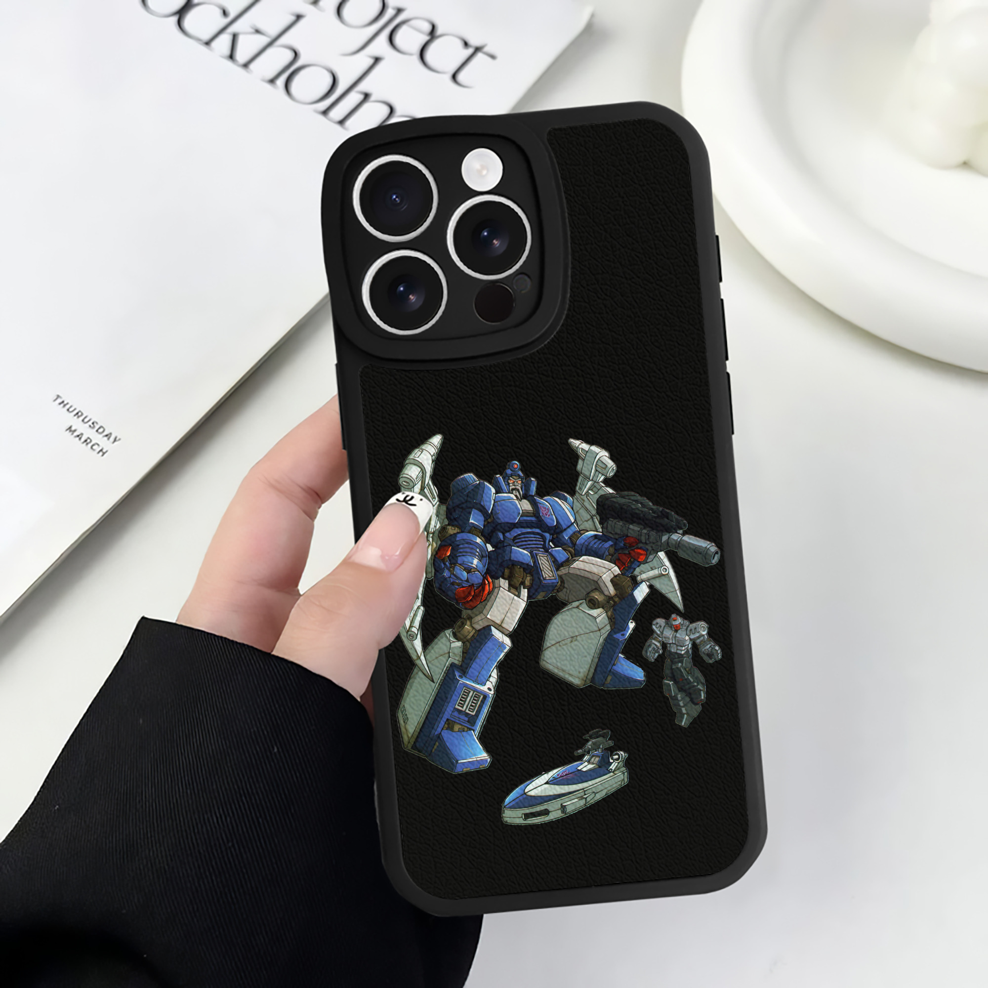 （画像用）  【iPhone 16シリーズ対応】シリコンスマホケース（レザー調） 材質：シリコン